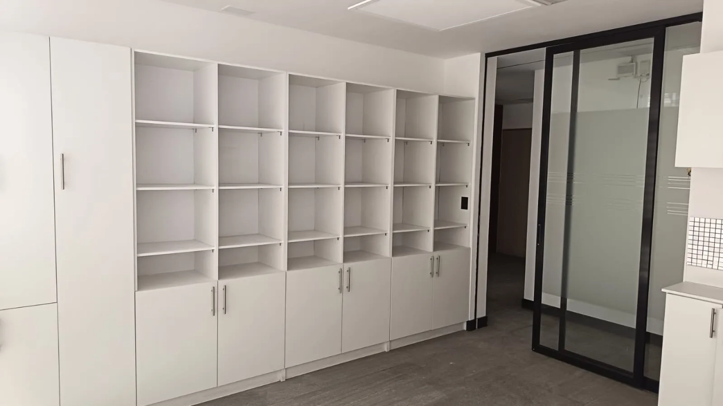 CLÍNICA MÉDICA EN ALQUILER RENOVATI ZONA 10
