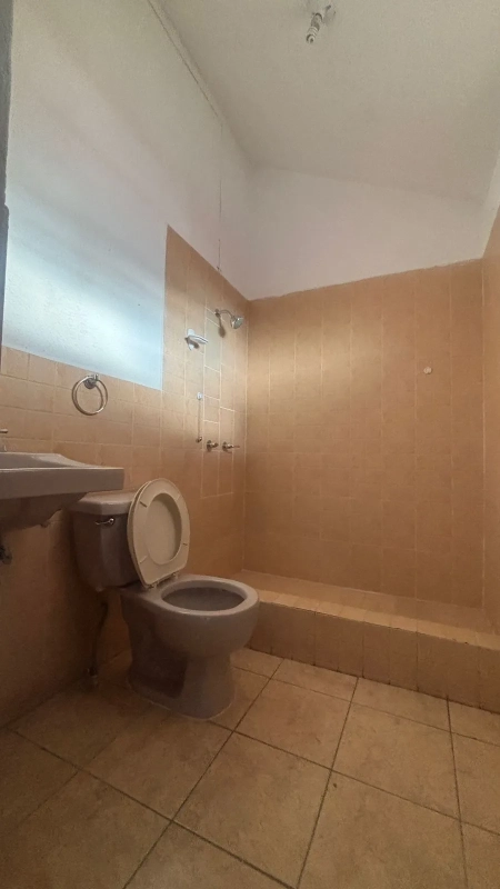 VENDO CASA SAN PEDRO LAS HUERTAS ANTIGUA GUATEMALA REF.6889