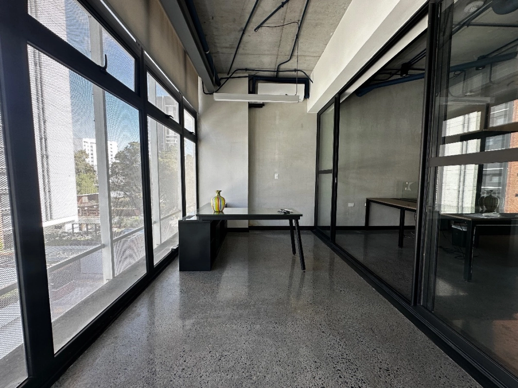 Unio zona 14, Moderna oficina en venta