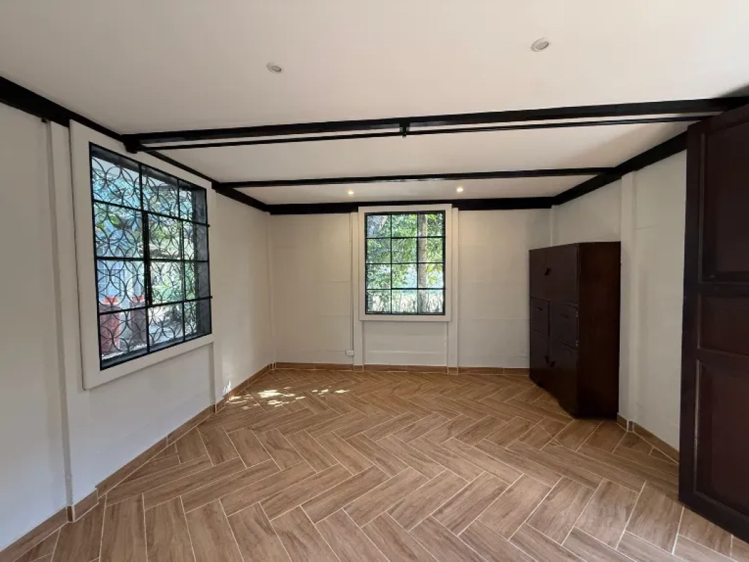 ALQUILER DE LINDO APARTAMENTO DENTRO DEL CASCO – ANTIGUA GUATEMALA