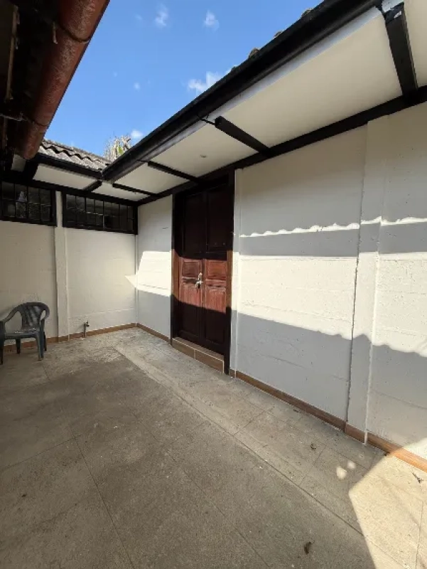 ALQUILER DE LINDO APARTAMENTO DENTRO DEL CASCO – ANTIGUA GUATEMALA