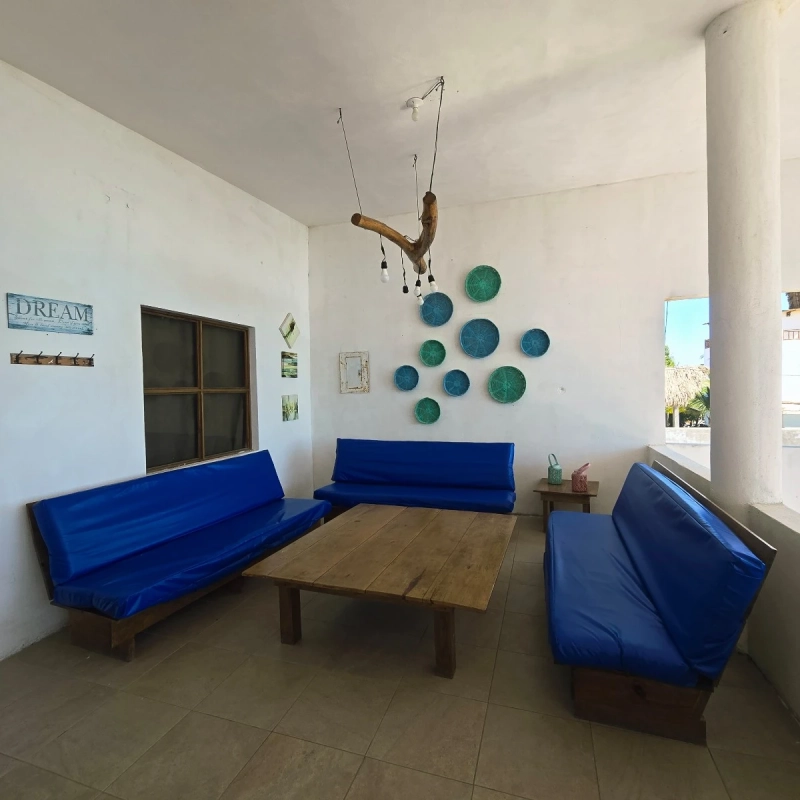 CHALET EN VENTA FRENTE AL MAR EN MONTERRICO