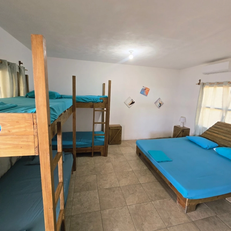 CHALET EN VENTA FRENTE AL MAR EN MONTERRICO