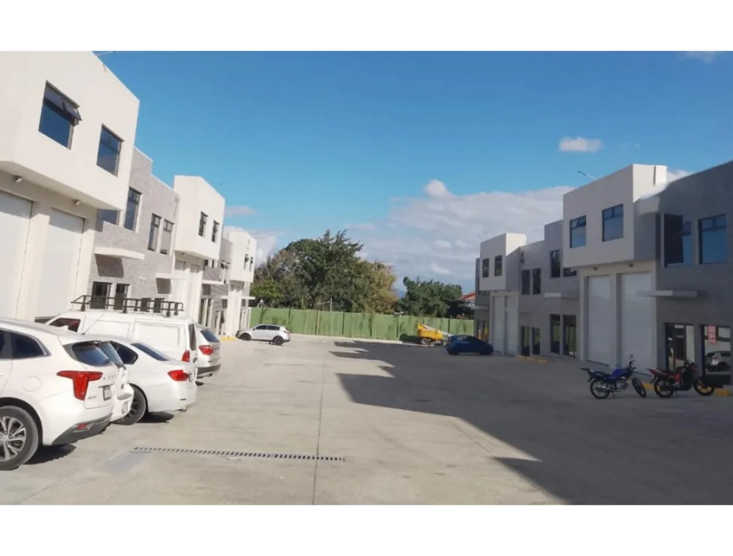 Ofibodegas en Renta para Estrenar