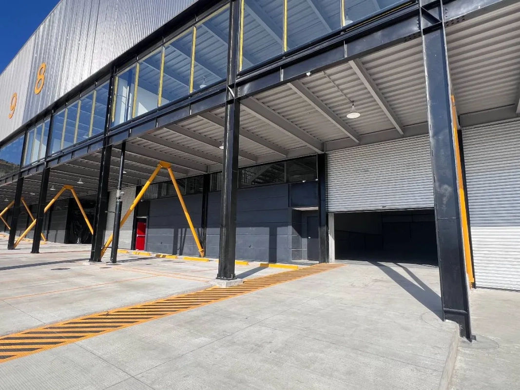 Alquiler de bodega en Naranjo dentro de complejo Industrial