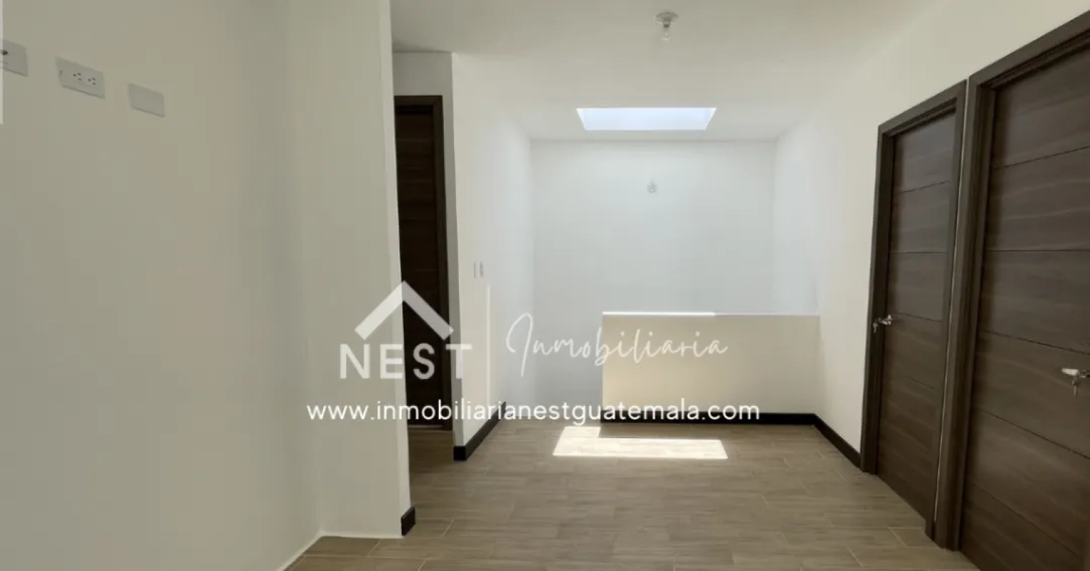 Casa nueva en renta con jardín | Bosques de Santa Elena – Km 26.5 CAES