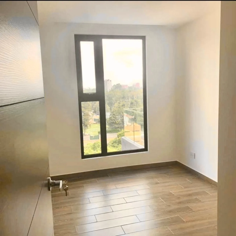 Zona 1 • Bodega en Renta • Fuera de Garita • 700 M²