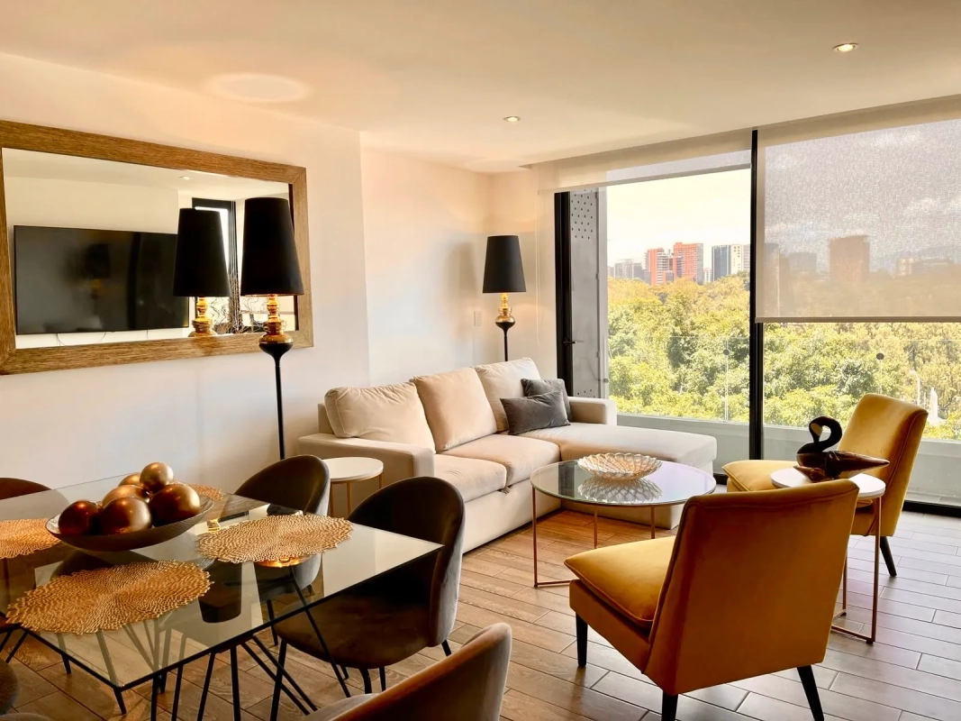 Zona 1 • Bodega en Renta • Fuera de Garita • 700 M²