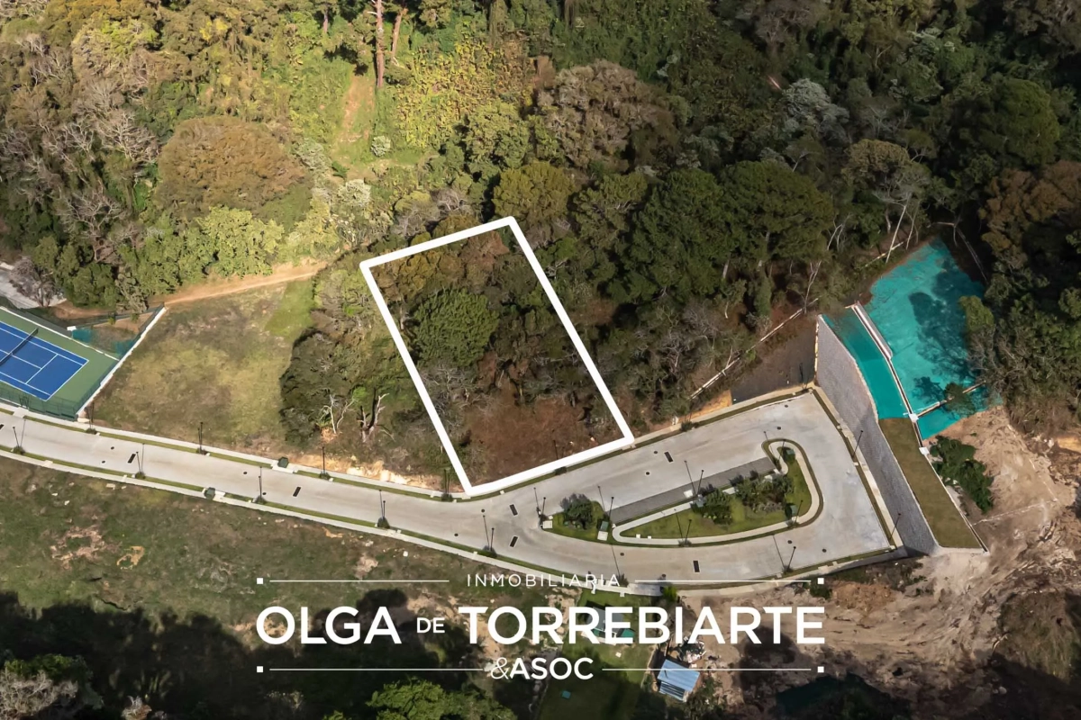 Terreno en Serrá, San Miguel Buena Vista