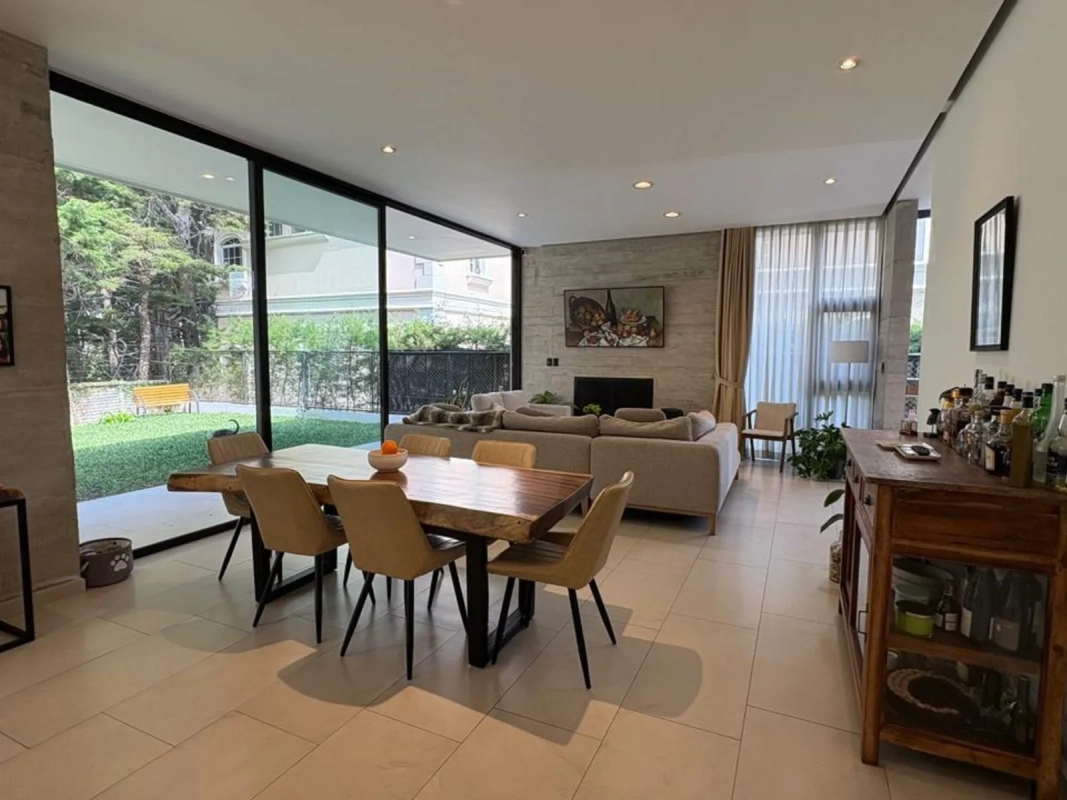 Casa en Lomas Verdes, Km.10 Carretera a Muxbal