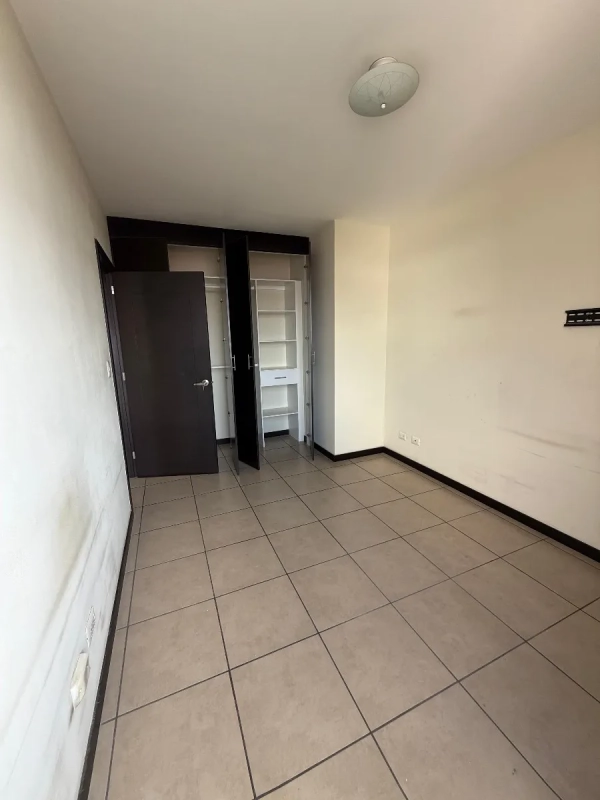 Rento apartamento Torre Barcelona Zona 9