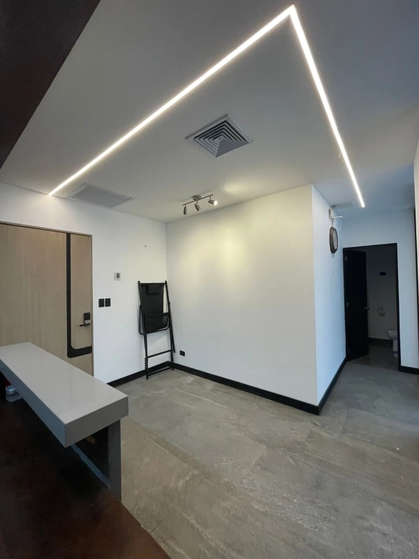 OFICINA EN RENTA ZONA 10