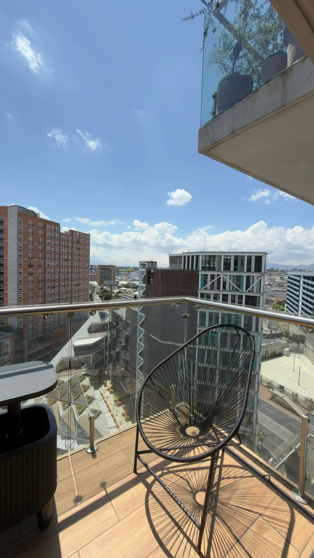 Apartamento en Venta Edificio Quo, zona 4 N12 / EN DIRECTO