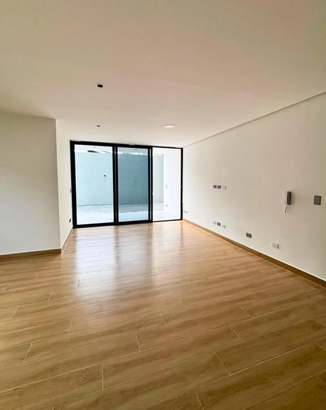 Apartamento en alquiler en Edificio Sama, Zona 15 VH2