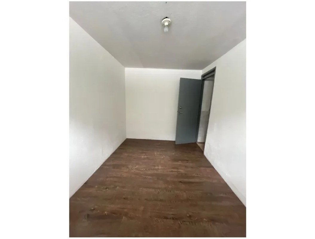 Casa para Oficina en Renta Zona 10 codigo.CC36154