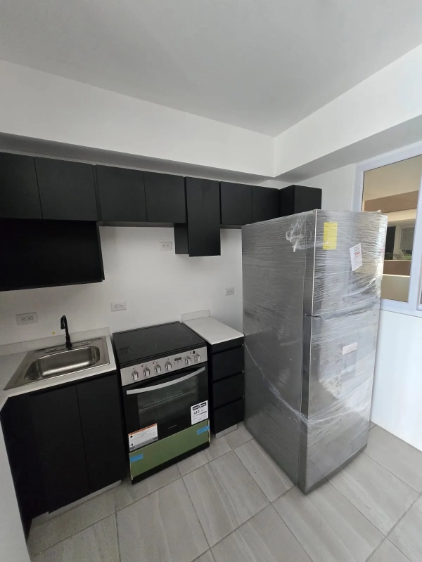 Alquiler de Apartamento en zona 1, Edificio Altea UNO