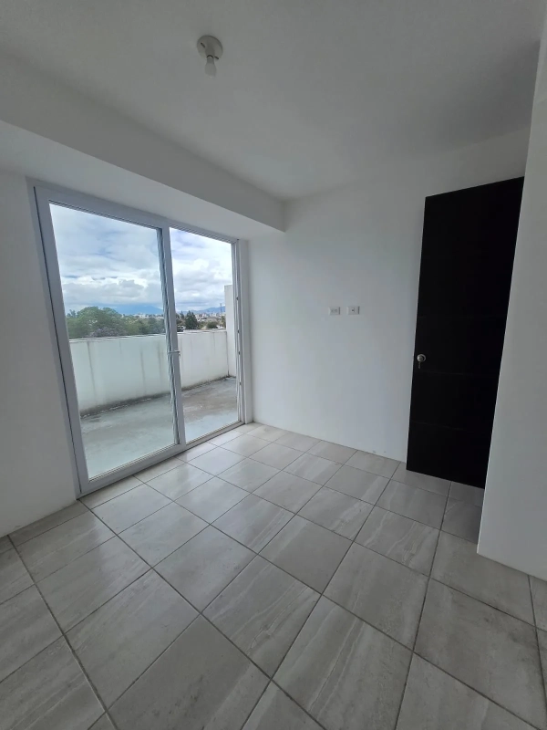 Alquiler de Apartamento en zona 1, Edificio Altea UNO