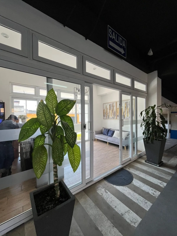 Alquiler de Apartamento en zona 1, Edificio Altea UNO