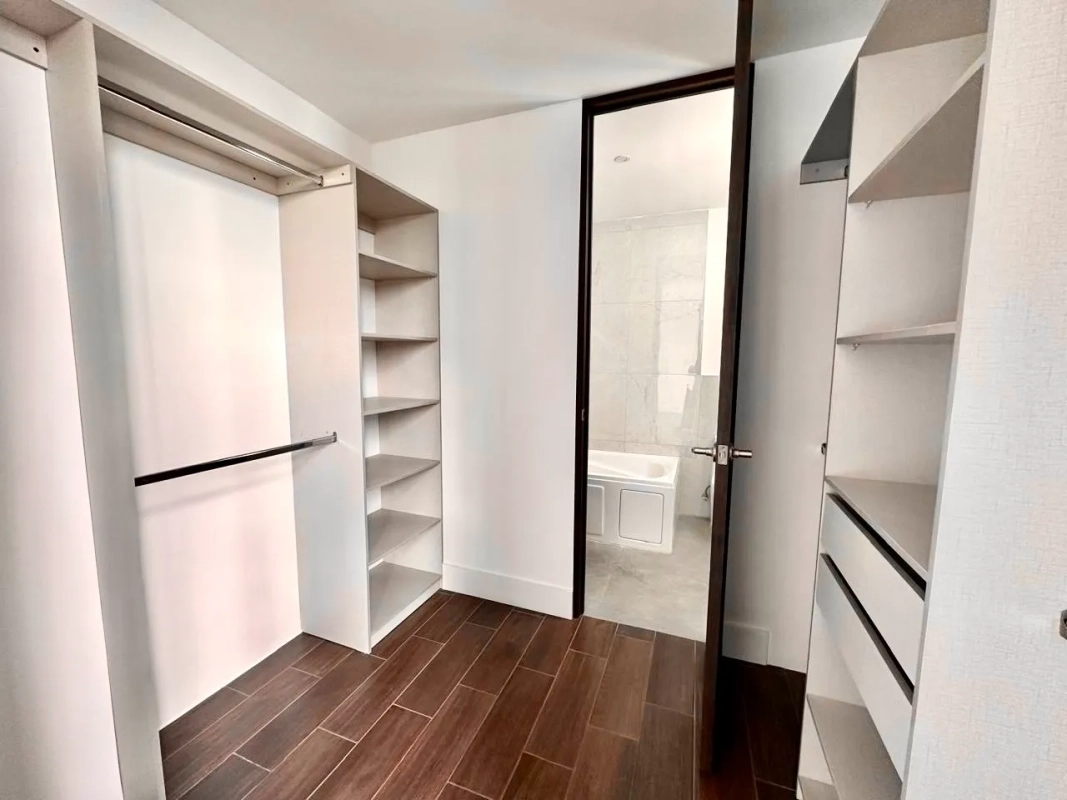 Zona 13 • Apartamento en Venta • Edificio Rosselló