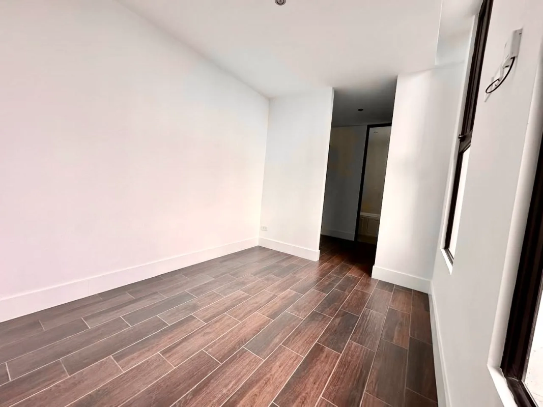 Zona 13 • Apartamento en Venta • Edificio Rosselló