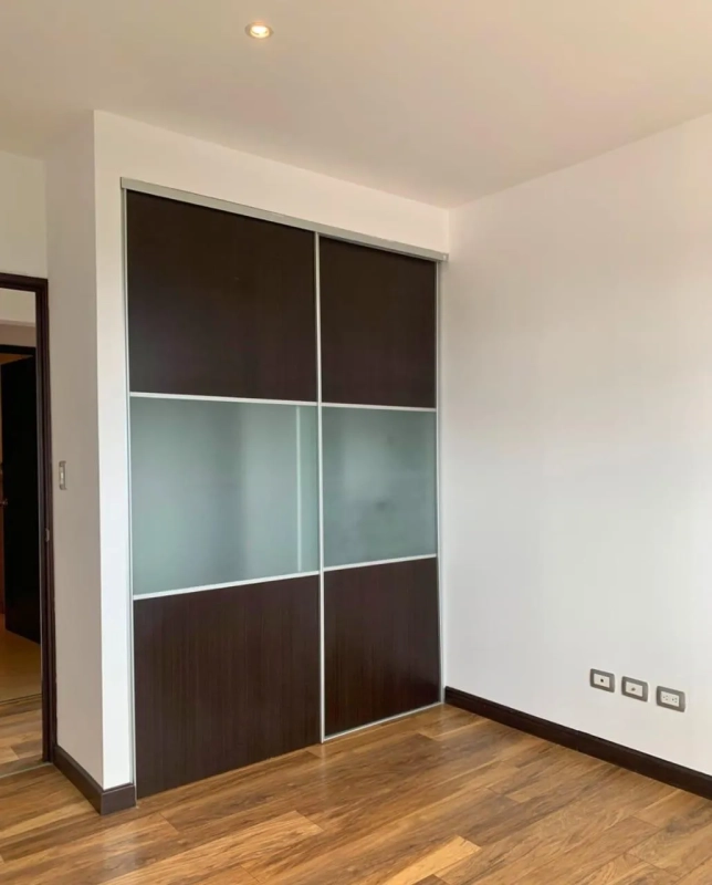 Apartamento en Venta Zona 15 cod.CA36246