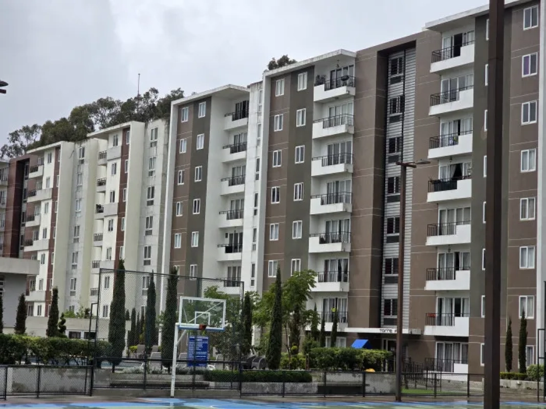 VENDO/RENTO APTO AMUEBLADO EN PARQUE 7 MIXCO