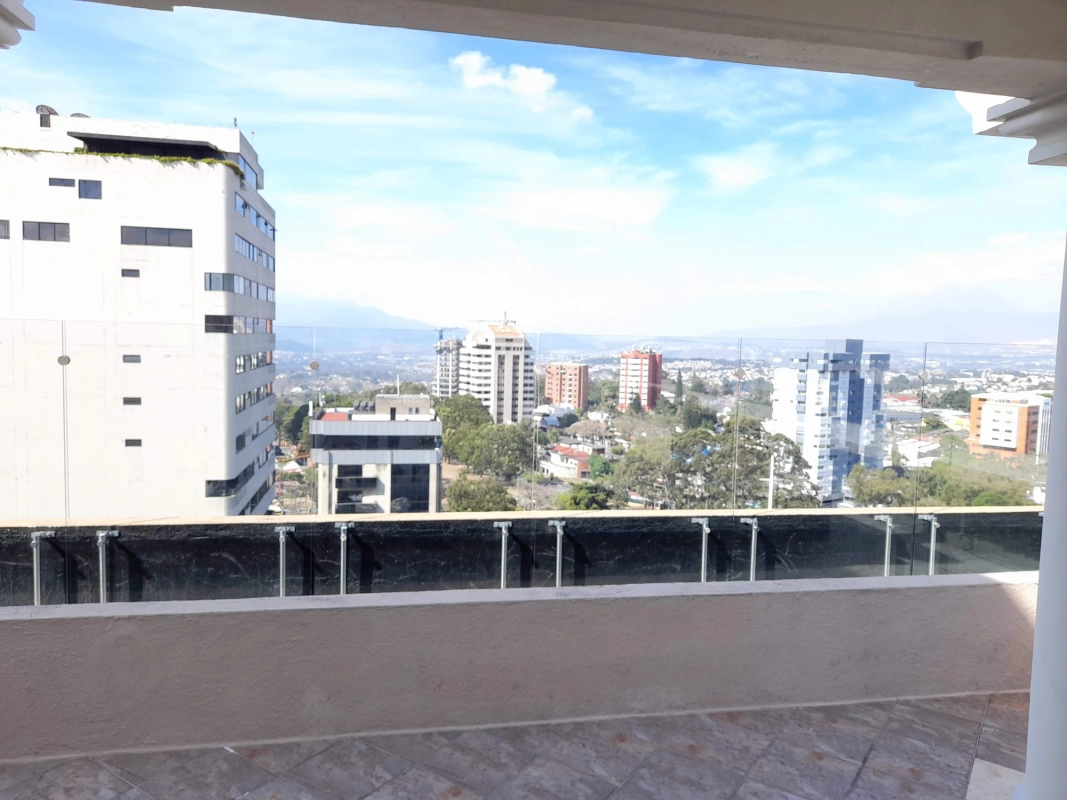 Venta de Apartamento Edificio Bellini Z. 14