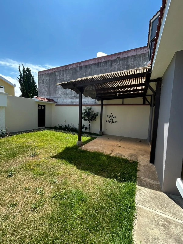 Casa en renta Los Diamante CAES km 16.5