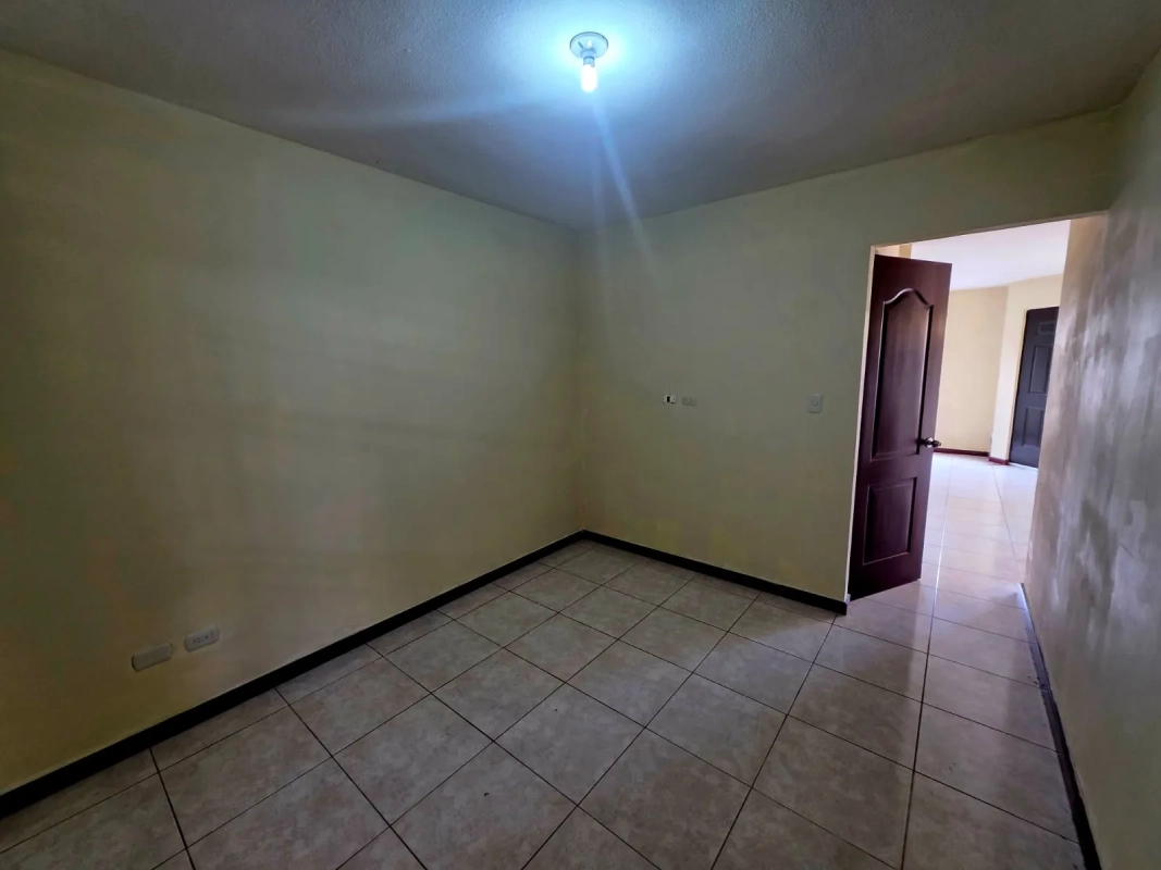 CASA EN VENTA VILLAS CAPRI CARRETERA AL SALVADOR