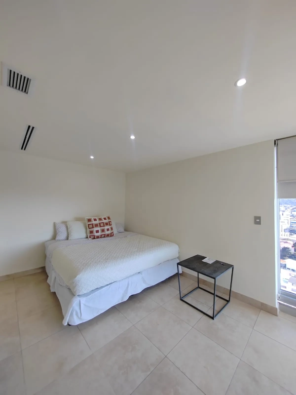 Apartamento en renta ATRIUM zona 10