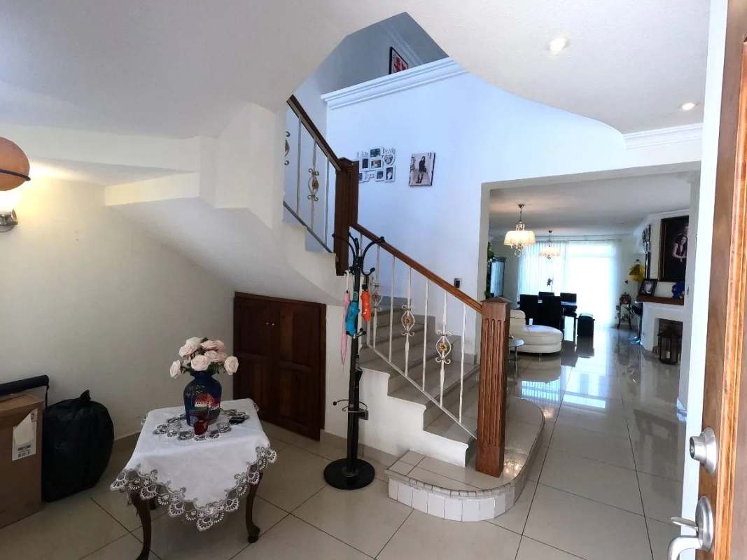 Casa en Venta Carretera a El Salvador, Condominio Bosques de Vila Verde