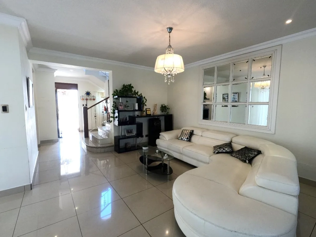 Casa en Venta Carretera a El Salvador, Condominio Bosques de Vila Verde