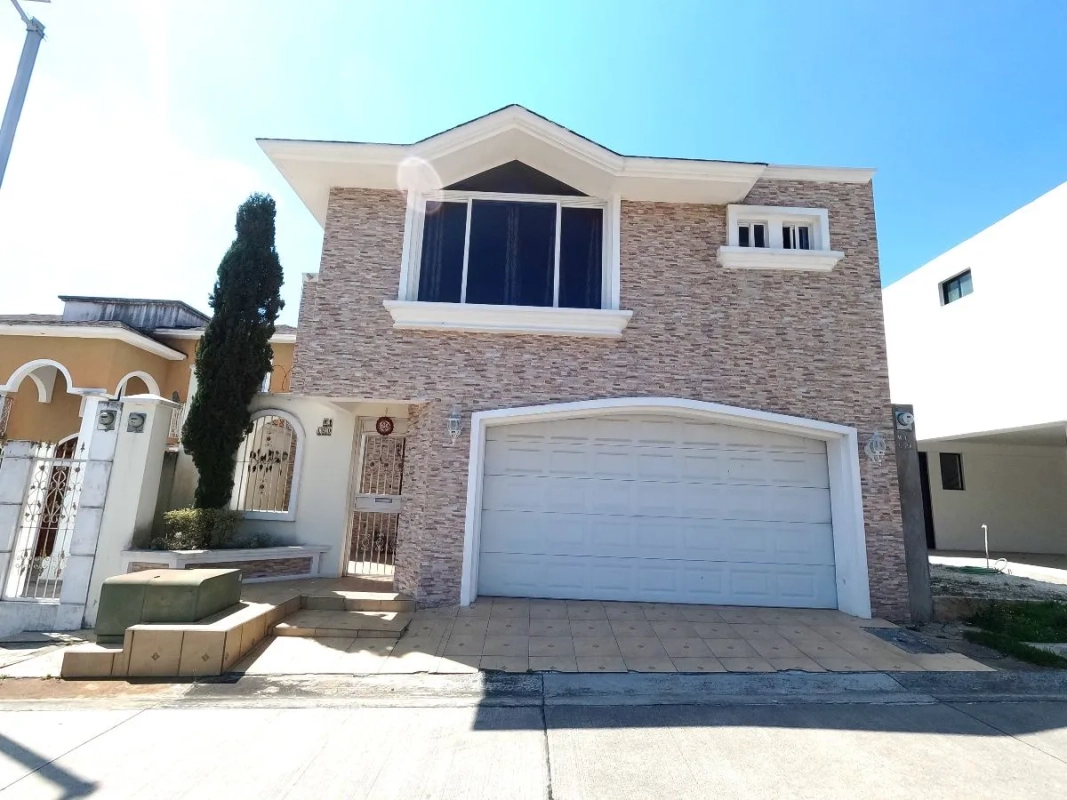 Casa en Venta Carretera a El Salvador, Condominio Bosques de Vila Verde