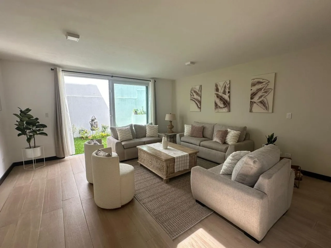 📍 CASA EN ALQUILER – LA FONTANA II | FRAIJANES