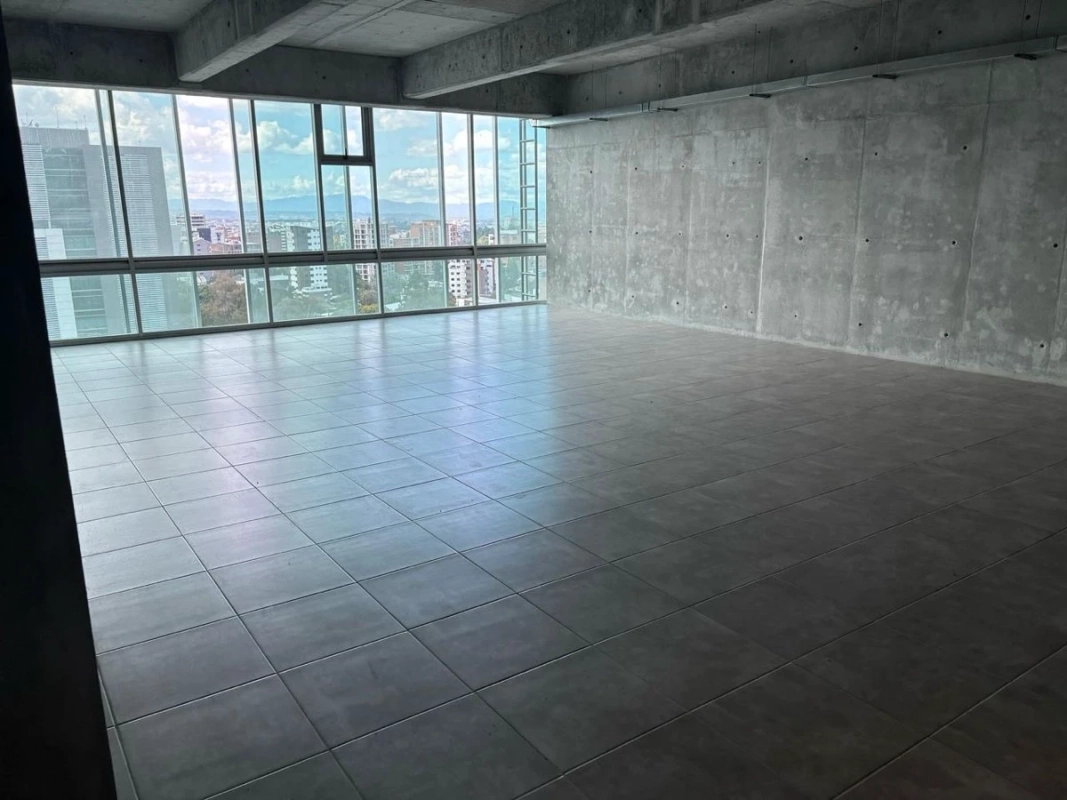 INSIGNE / OFICINA EN RENTA EN ZONA 15