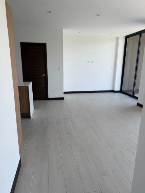 Apartamento en Renta Zona 15 codigo.CA36265