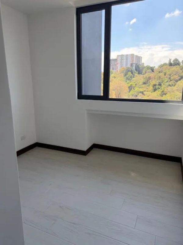 Apartamento en Renta Zona 15 codigo.CA36265