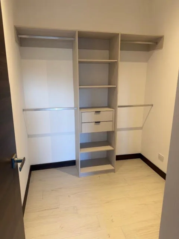 Apartamento en Renta Zona 15 codigo.CA36265
