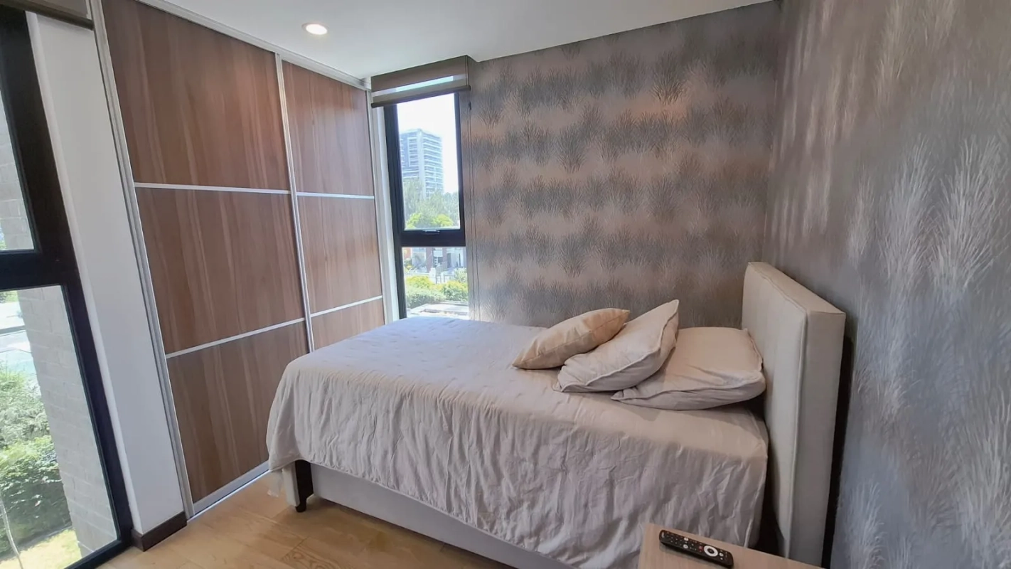 Apartamento Amueblado en Renta Zona 14 COD.DA36269