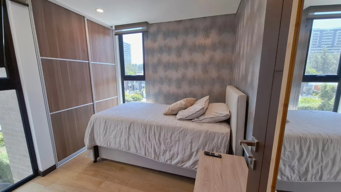 Apartamento Amueblado en Renta Zona 14 COD.DA36269