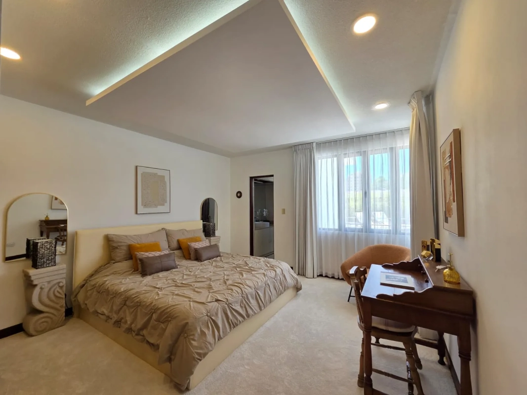 Casa en venta zona 15 con piscina