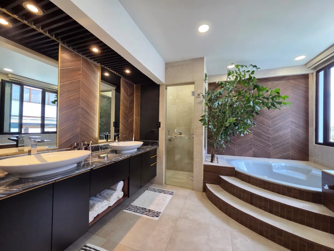 Casa en venta zona 15 con piscina