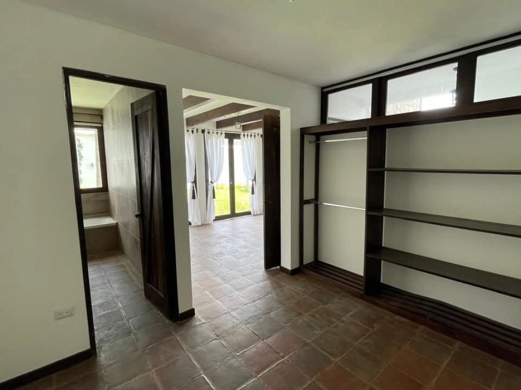 𝗩𝗘𝗡𝗧𝗔 | Preciosa Casa Exclusiva en Hacienda del Comendador