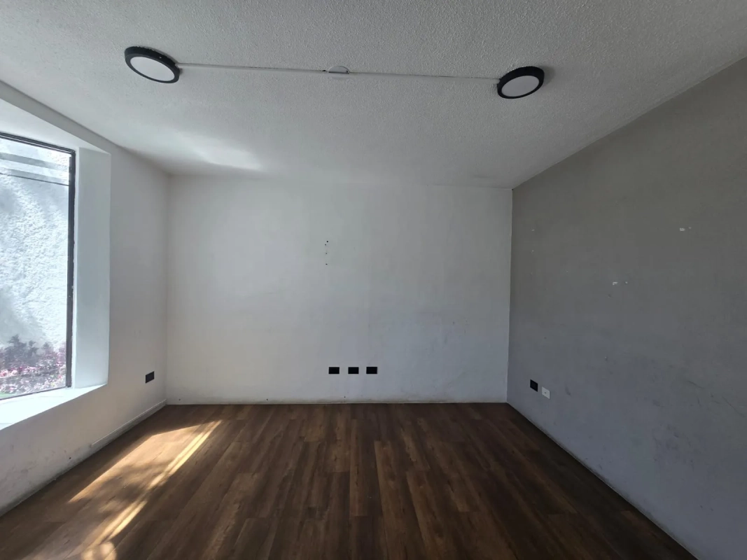 Propiedad ideal para Oficina en el Km.19.7 Carretera a El Salvador