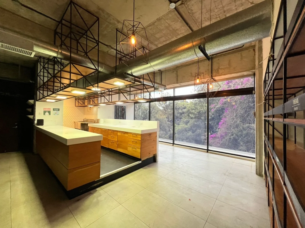 Vendo Oficina Edificio Design Center, zona 10