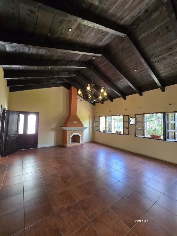 Se Vende en Antigua, Bella Vista Jocotenango. - Miniatura 3