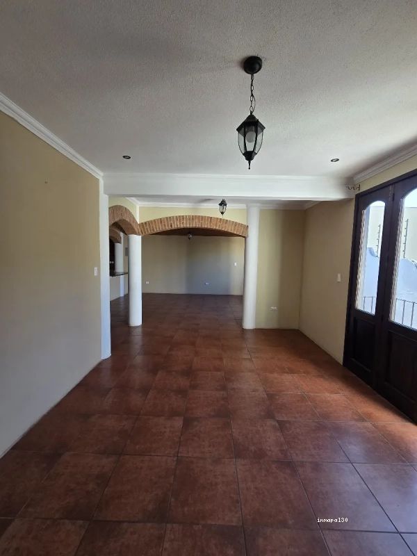 Se Vende en Antigua, Bella Vista Jocotenango. - Miniatura 8